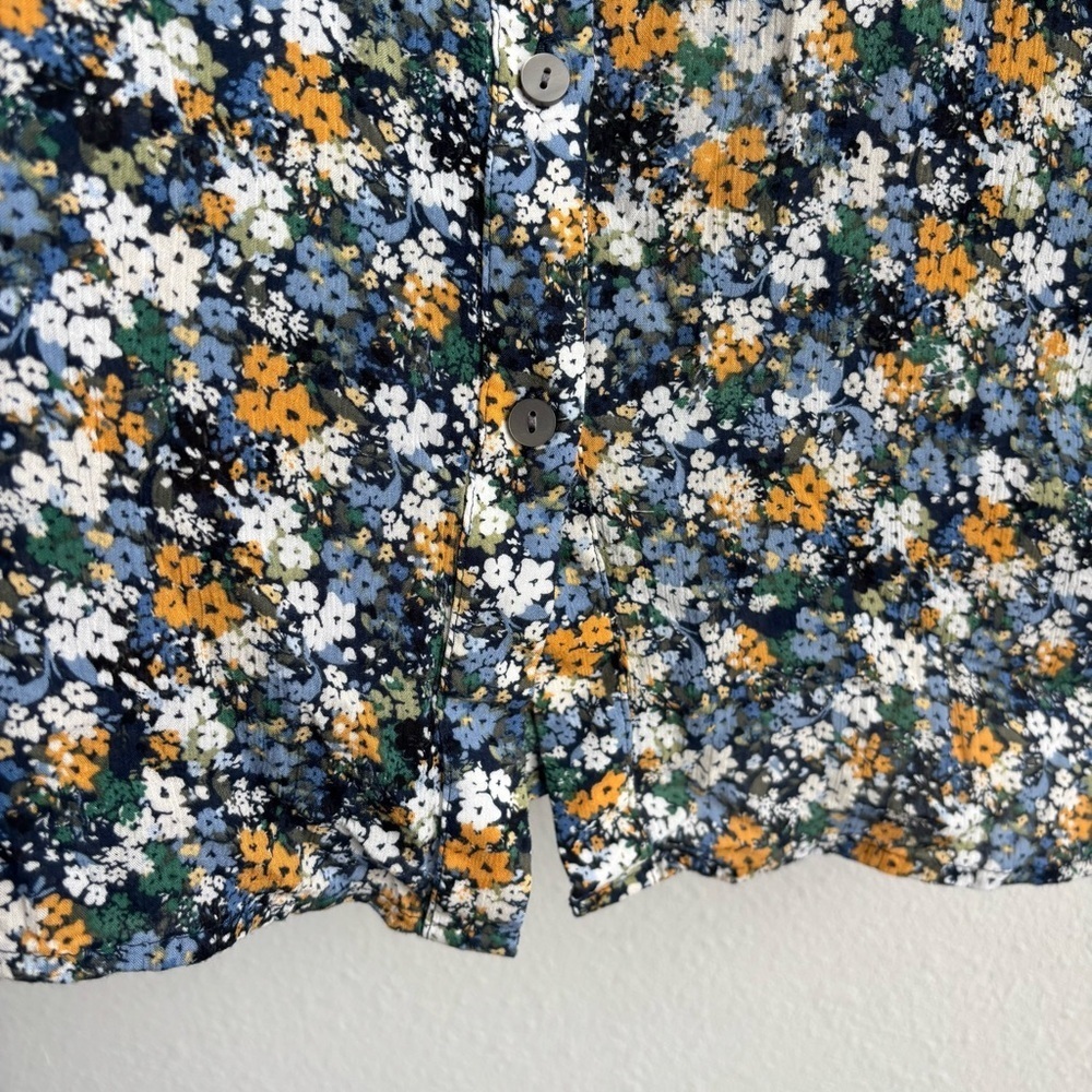 J. Jill Smocked Relaxed 100% Rayon Button Down Blouse Multicolor Wildflowers XL - Picture 6 of 9